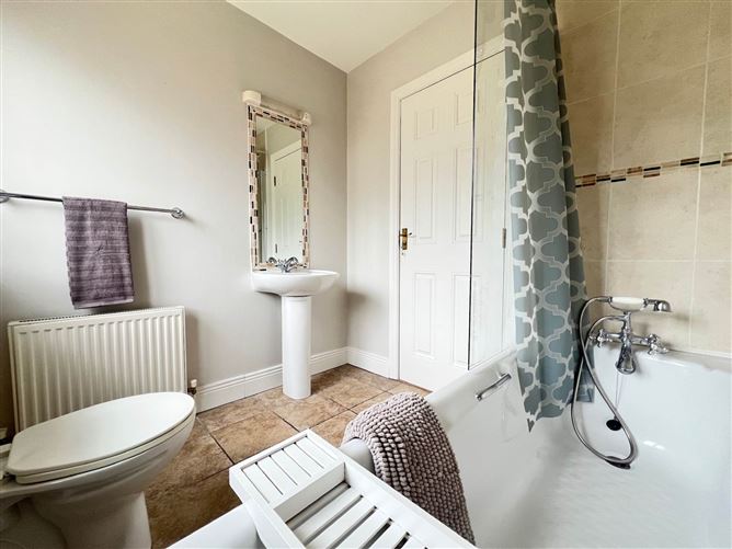 Photo 15 of 20 — 3 Glencarra Grove, Clonmel, County Tipperary