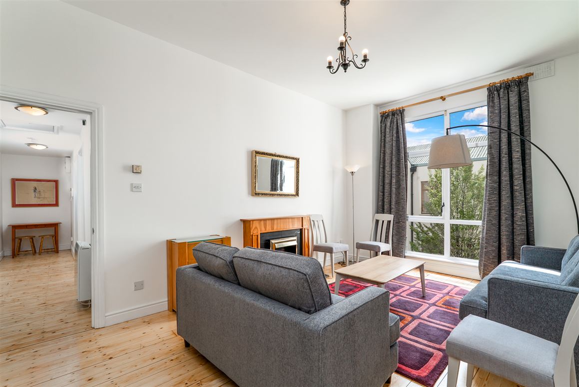 158 The Willows, Wintergarden, Grand Canal Dk, Dublin 2