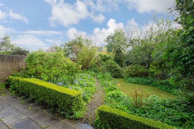 15 Ardeevin Avenue, Lucan, Dublin