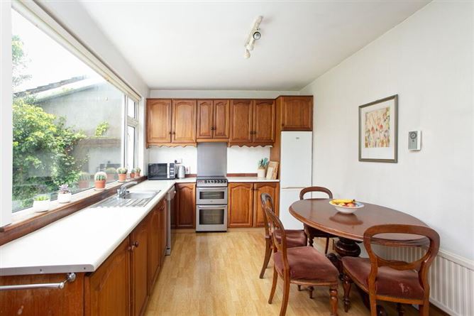 15 Ardeevin Avenue, Lucan, Dublin