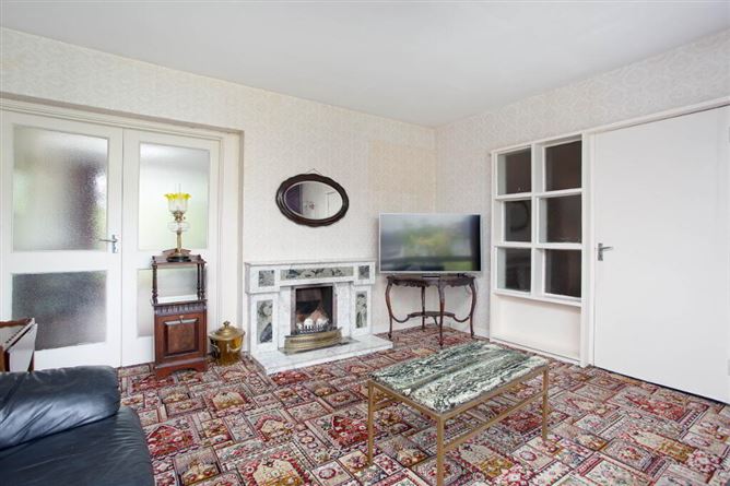 15 Ardeevin Avenue, Lucan, Dublin
