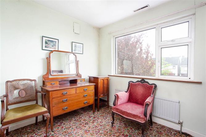 15 Ardeevin Avenue, Lucan, Dublin