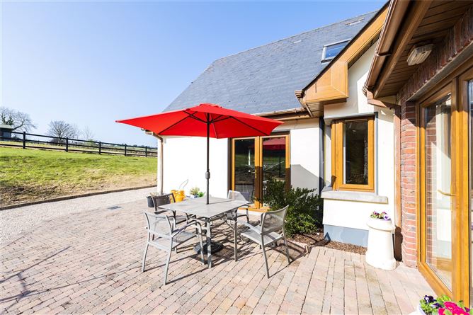 Cnoc Bui, Det. House On C. 9 Acres, Beldaragh, Naul, Co. Dublin