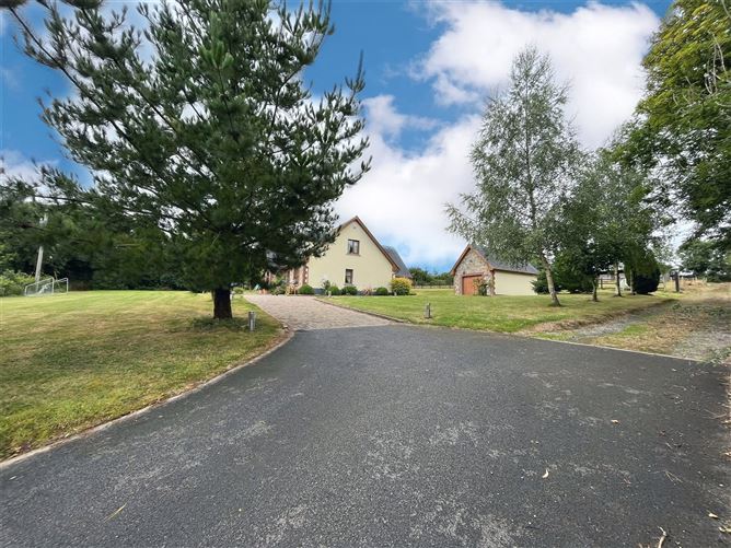Cnoc Bui, Det. House On C. 9 Acres, Beldaragh, Naul, Co. Dublin