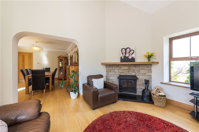 Cnoc Bui, Det. House On C. 9 Acres, Beldaragh, Naul, Co. Dublin