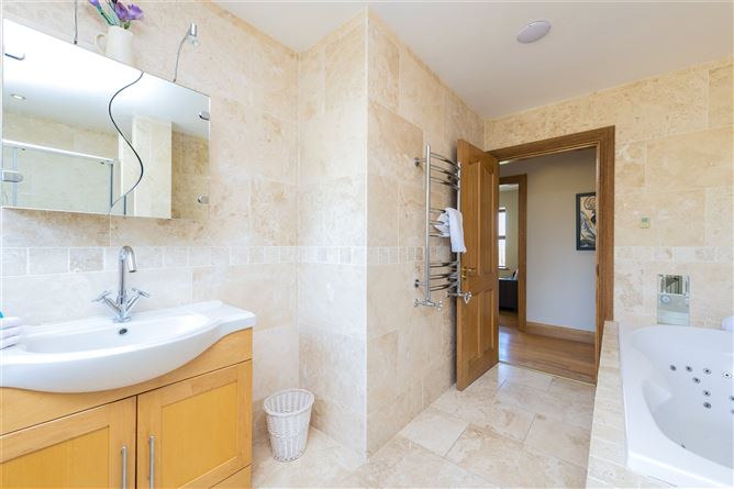 Cnoc Bui, Det. House On C. 9 Acres, Beldaragh, Naul, Co. Dublin