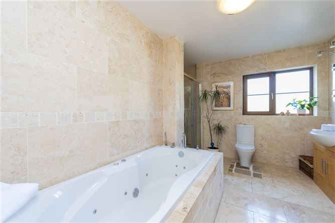 Cnoc Bui, Det. House On C. 9 Acres, Beldaragh, Naul, Co. Dublin