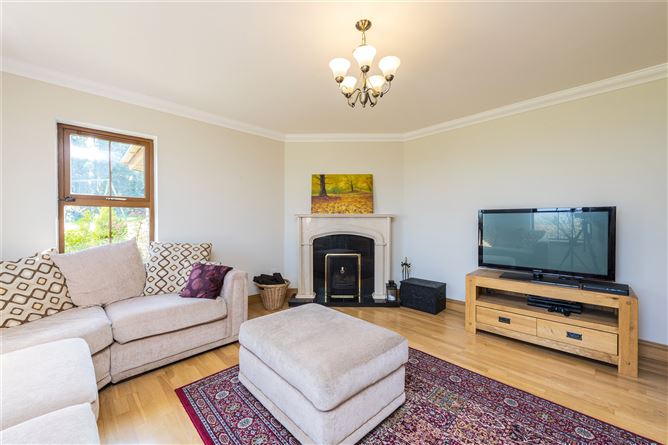 Cnoc Bui, Det. House On C. 9 Acres, Beldaragh, Naul, Co. Dublin