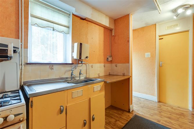 86 Edenmore Cresent, Raheny, Dublin 5