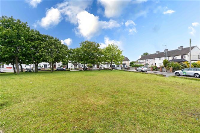 86 Edenmore Cresent, Raheny, Dublin 5