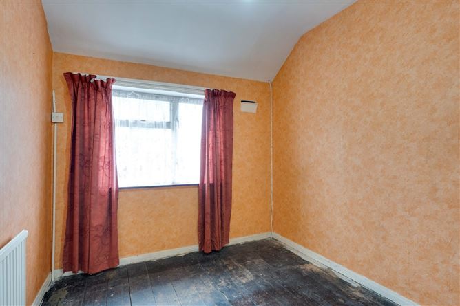 86 Edenmore Cresent, Raheny, Dublin 5