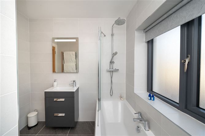 12 Blossom Hill , Broomfield Village , Midleton, Cork