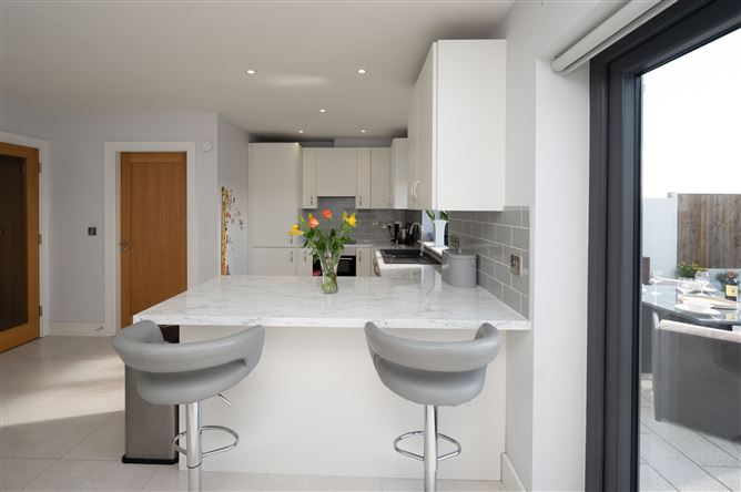 12 Blossom Hill , Broomfield Village , Midleton, Cork