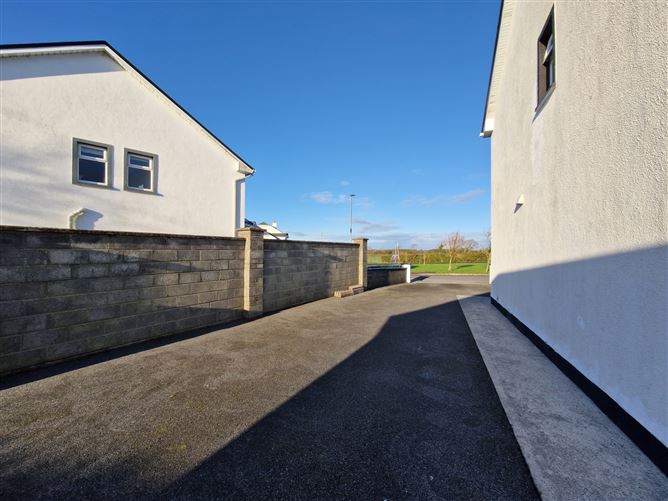 4 Liosamble, Ballindine, Co. Mayo