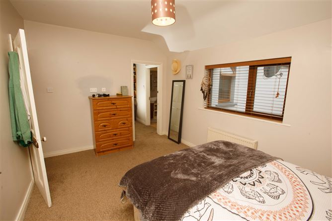 43 Lohercannon, Tralee, Co. Kerry
