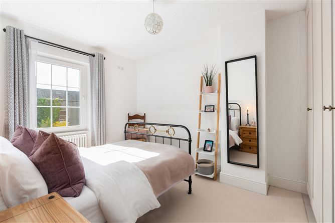 18 Claremont Road, Sandymount, Dublin 4