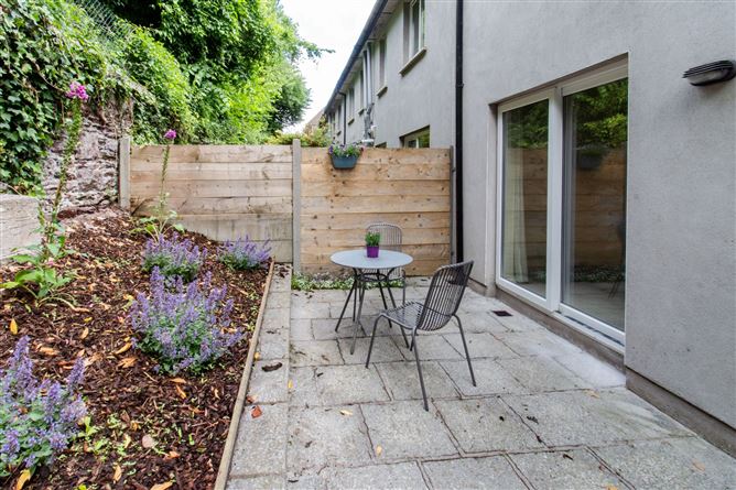 6 Alexandra Court, Alexandra Road, St. Luke's Cross, Cork City, Cork