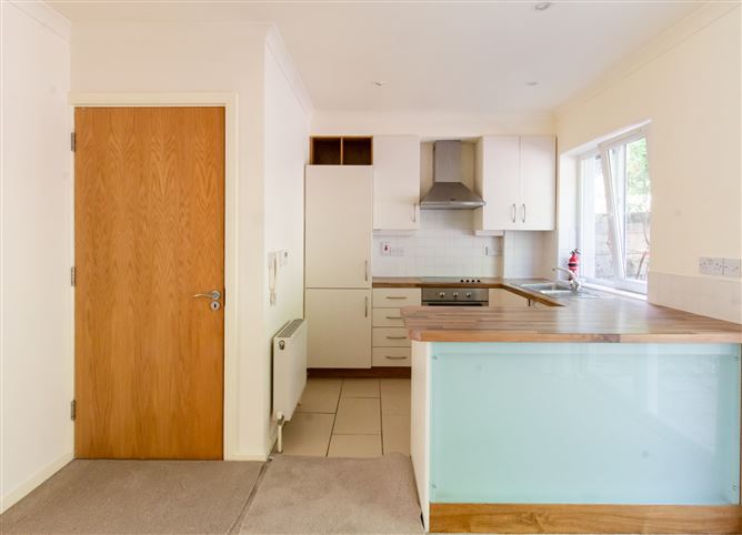 6 Alexandra Court, Alexandra Road, St. Luke's Cross, Cork City, Cork