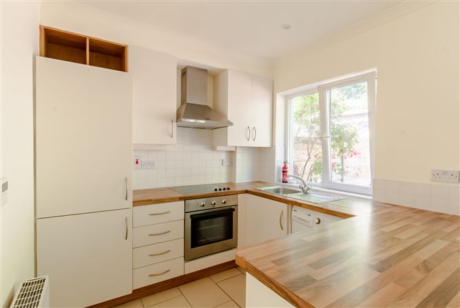 6 Alexandra Court, Alexandra Road, St. Luke's Cross, Cork City, Cork