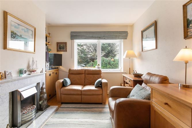 8 The Sycamores, Stradbrook Hill, Blackrock, Co. Dublin