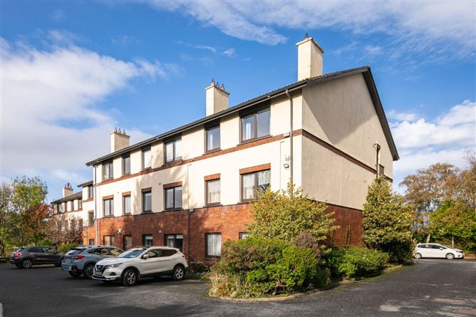 8 The Sycamores, Stradbrook Hill, Blackrock, Co. Dublin