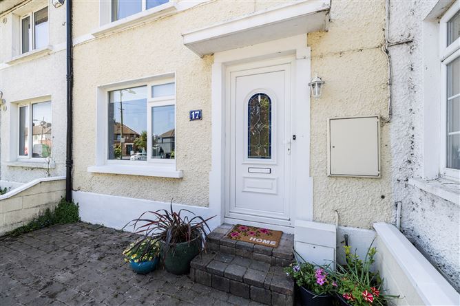 https://photos-a.propertyimages.ie/media/4/7/6/4927674/dae07ccc-b4e6-4d39-a880-ef33e69fee61_l.jpg