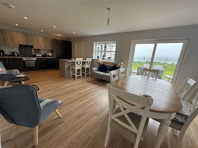 Ref 1190 - 20 Lighthouse View, Caherciveen, Kerry