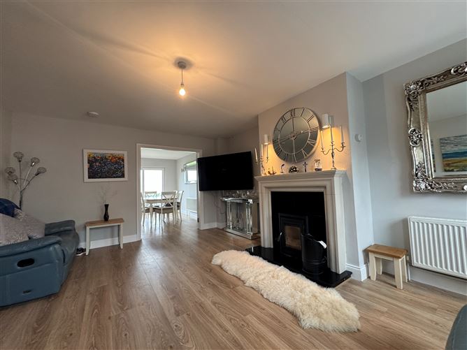 Ref 1190 - 20 Lighthouse View, Caherciveen, Kerry