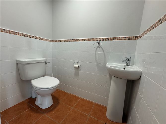 Ref 1190 - 20 Lighthouse View, Caherciveen, Kerry