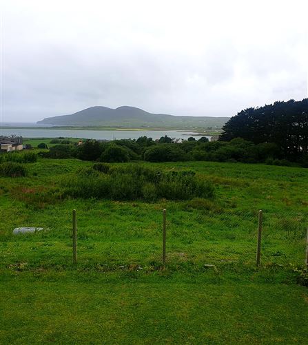 Ref 1190 - 20 Lighthouse View, Caherciveen, Kerry