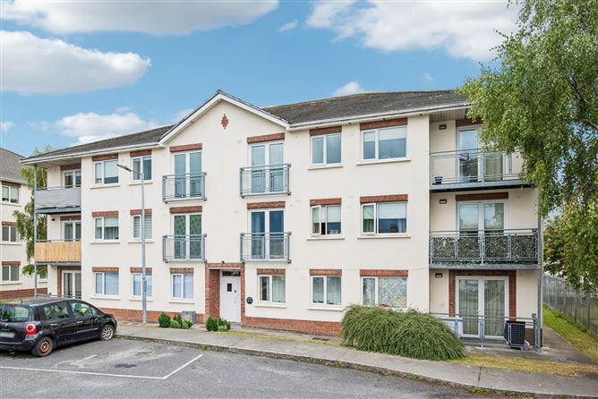 Apt. 19, Block 2, Weaver Court, Neilstown Road, D22 YC83 , Clondalkin, Dublin 22