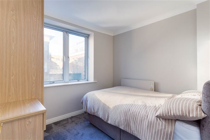 57 Eagle Island, Custom House Harbour, IFSC, Dublin 1