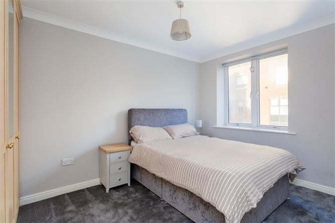 57 Eagle Island, Custom House Harbour, IFSC, Dublin 1