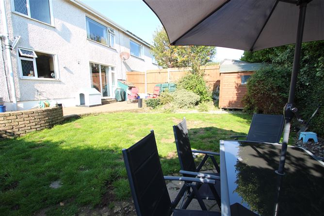 18 Carrigmore, Carrigaline, Cork