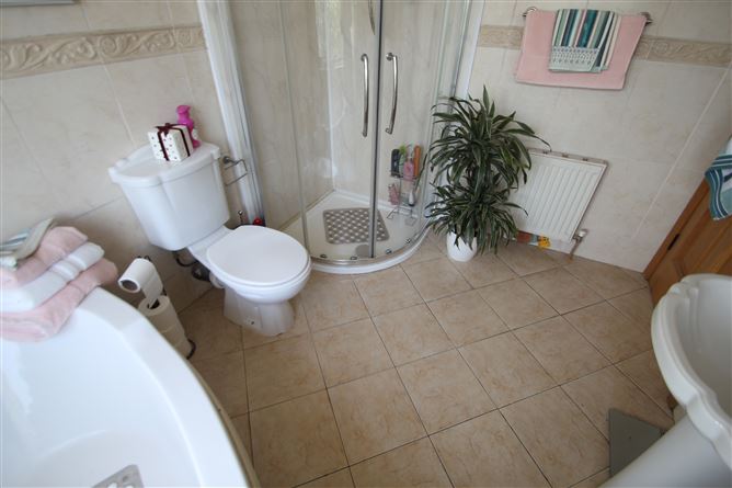 18 Carrigmore, Carrigaline, Cork