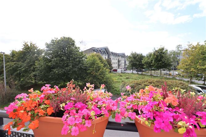 32 Fionn Uisce, Doughiska, County Galway