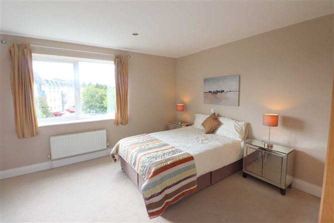 32 Fionn Uisce, Doughiska, County Galway