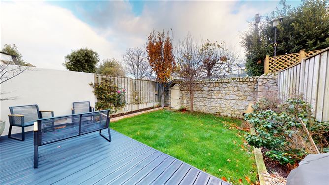 7 Elton Court, Sandycove, Co. Dublin