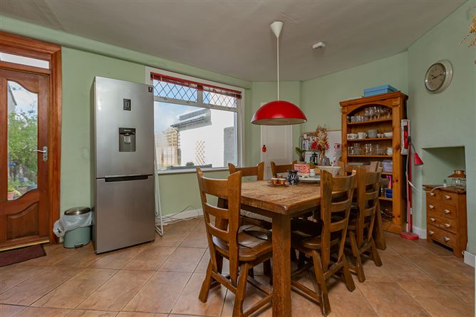50 Aughavannagh Road , Crumlin,   Dublin 12