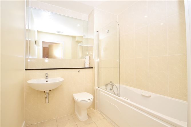 224 New Seskin Court, Tallaght, Dublin 24