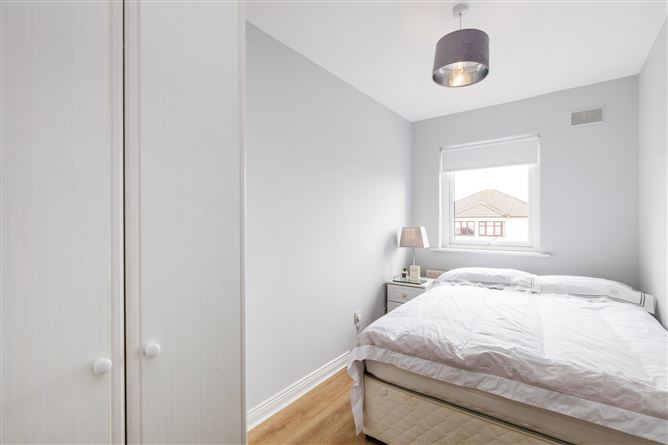 64 Glasnevin Downs, Glasnevin, Dublin 11