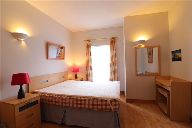 Apt 40 Harbour View, Kincora Harbour, Killaloe, Clare