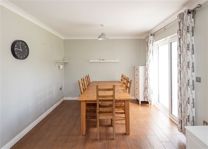 6 Glen Abhainn Grove, Glen Abhainn, Enfield, Co. Meath