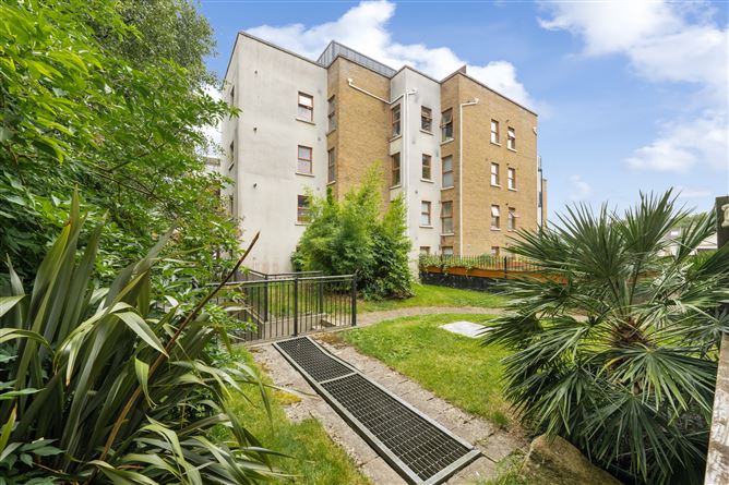 11 Clearstream Court, McKee Avenue, Dublin 11