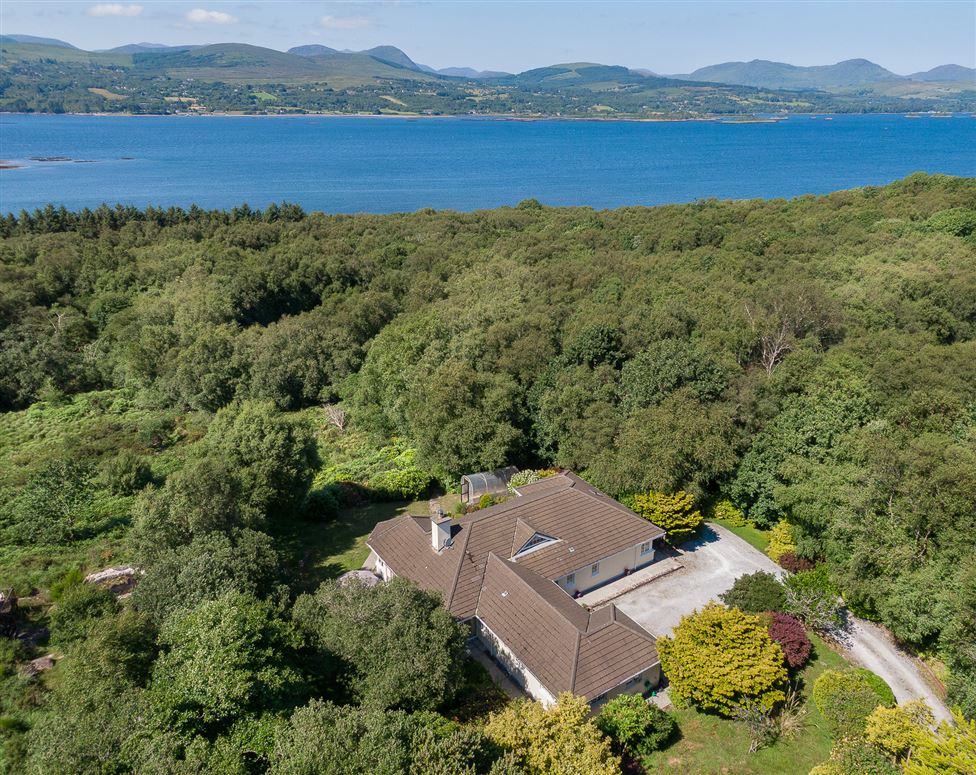 Cedar Creek Cottage, Feorus West, Kenmare, Co. Kerry, V93KV56 Cedar Creek Cottage, Feorus West, Kenmare, Co. Kerry, V93KV56