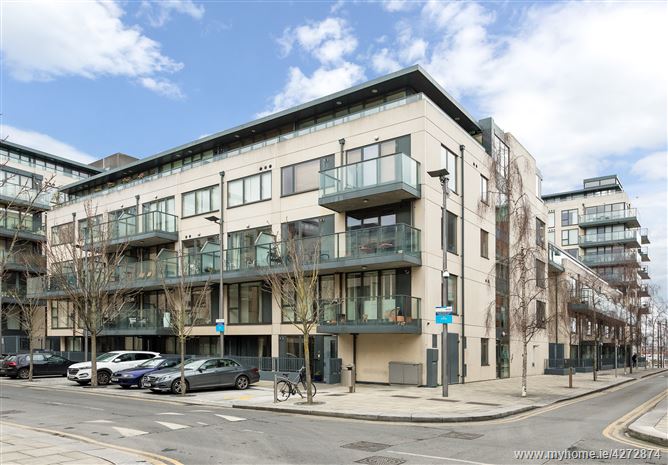 Hanover Quarter, Grand Canal Dk, Dublin 2 - Owen Reilly - 4272874 ...