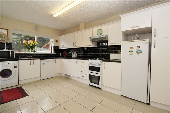1 Burnell Park Green, Castleknock, Dublin 15