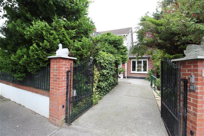 1 Burnell Park Green, Castleknock, Dublin 15