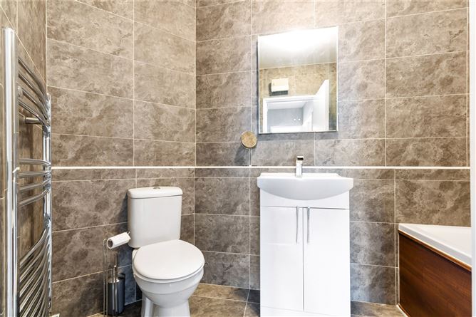 33 Gilford Pines, Gilford Road, Sandymount, Dublin 4