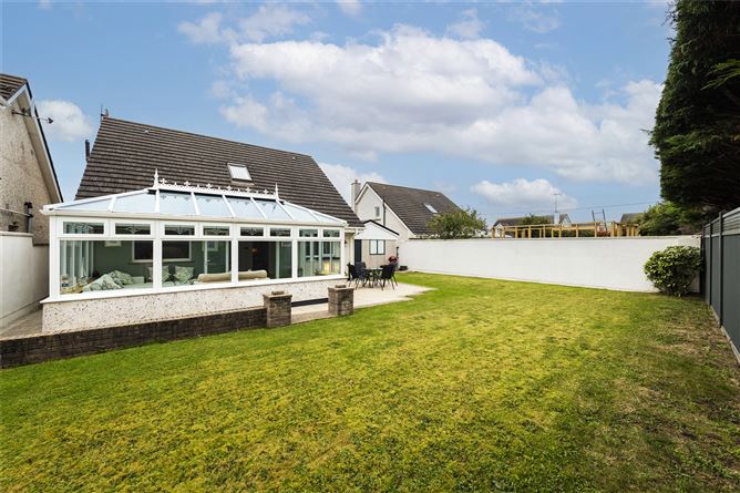 2 Rogerstown Court, South Shore Road, Rush, Co. Dublin